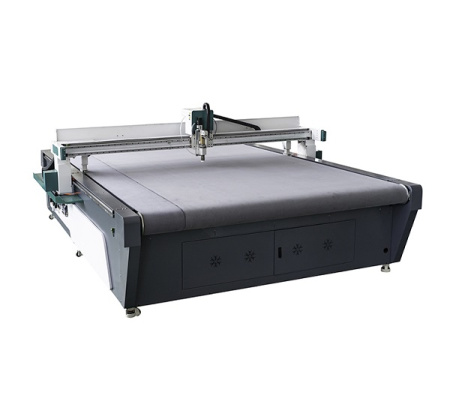 Планшетный режущий плоттер LIONE TC2516C Планшетный режущий плоттер LIONE TC2516C